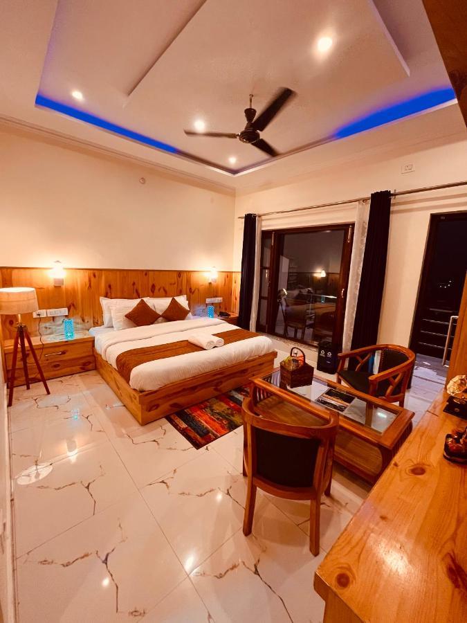 Sitara Resort, Scenic Mountain View Rooms With Balcony & Terrace موسوري المظهر الخارجي الصورة