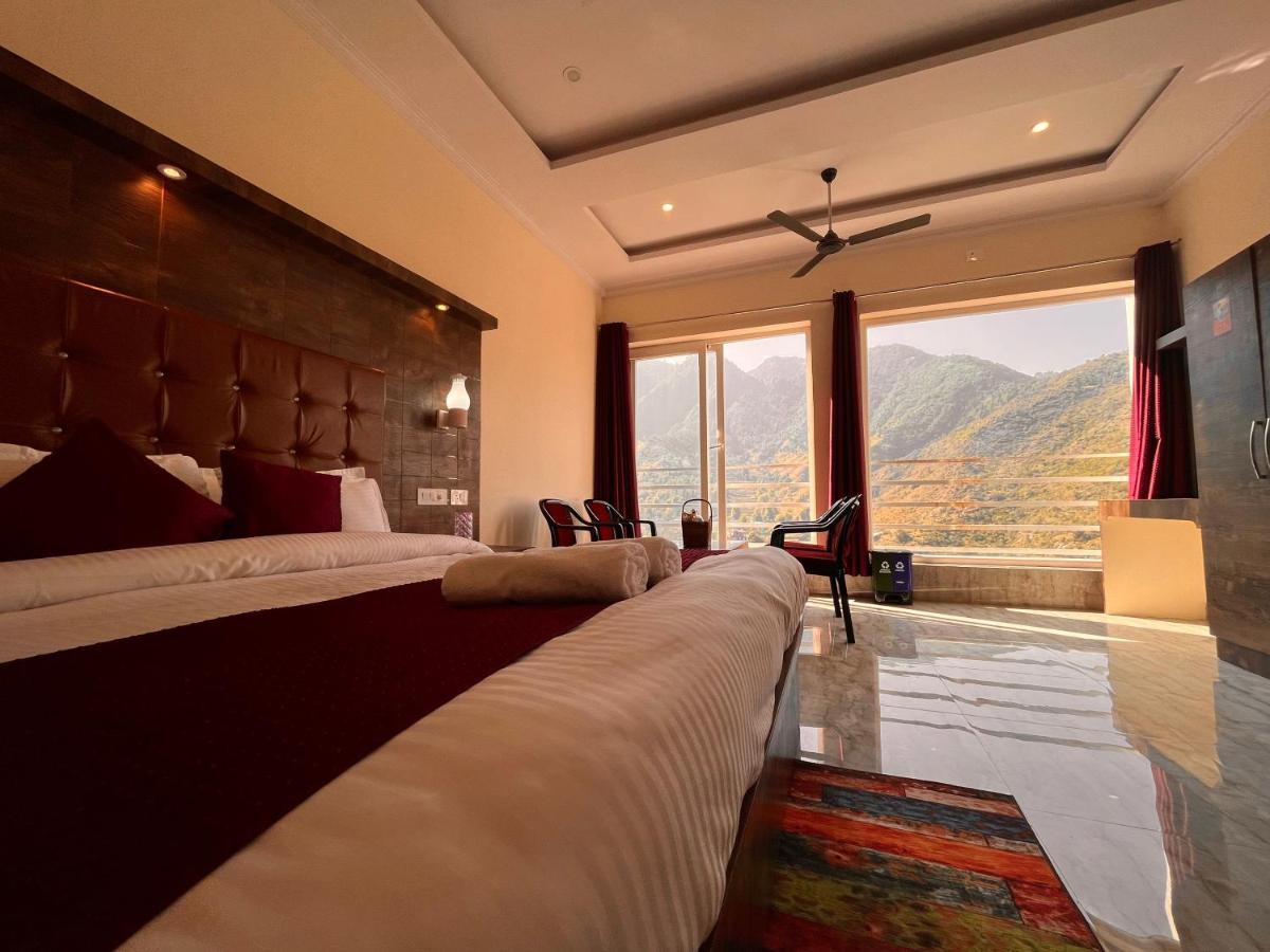 Sitara Resort, Scenic Mountain View Rooms With Balcony & Terrace موسوري المظهر الخارجي الصورة